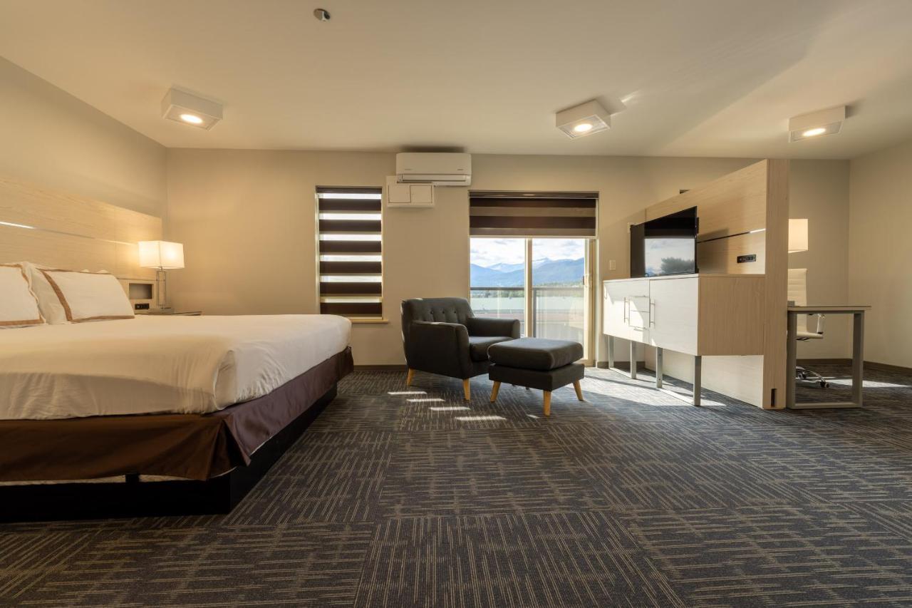 Quality Inn Sunshine Suites Террас Экстерьер фото